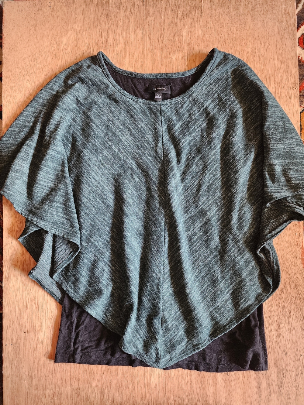 ab studio Layered Poncho Top Asymmetric Knit Overlay Tank Size L